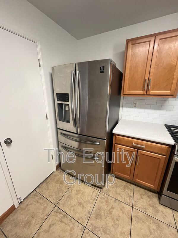 Building Photo - 4225 S Cindy Ct