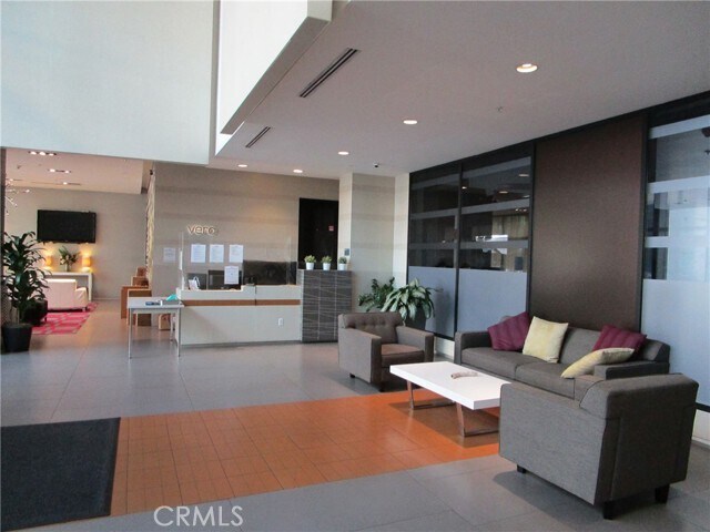 Building Photo - 1234 Wilshire Blvd