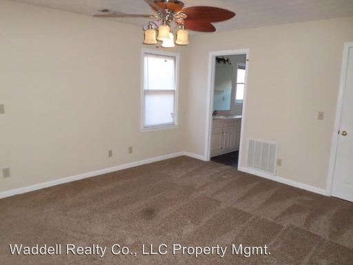 Building Photo - 6052 Bear Creek Ct