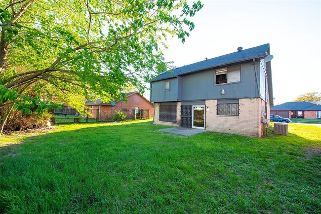 Building Photo - 11326 Lovebird Ln