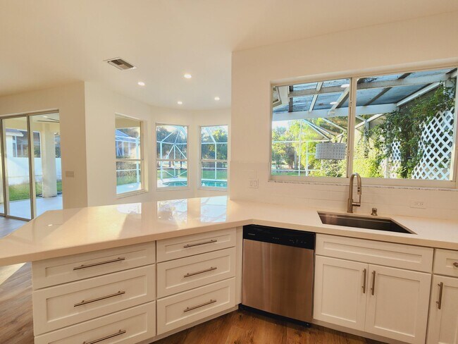 Building Photo - 15188 Oak Chase Ct