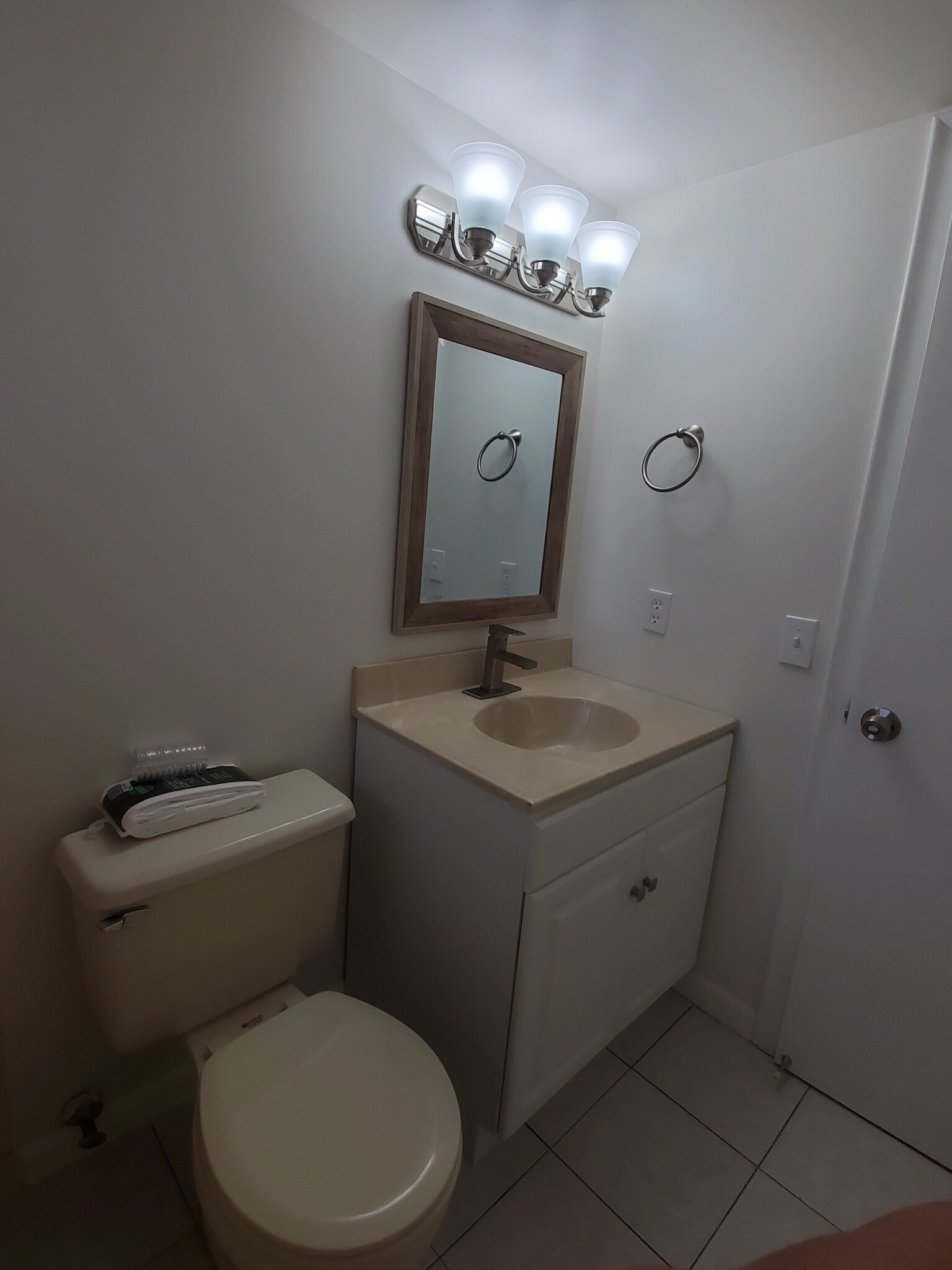 Building Photo - 10885 NW 7th St