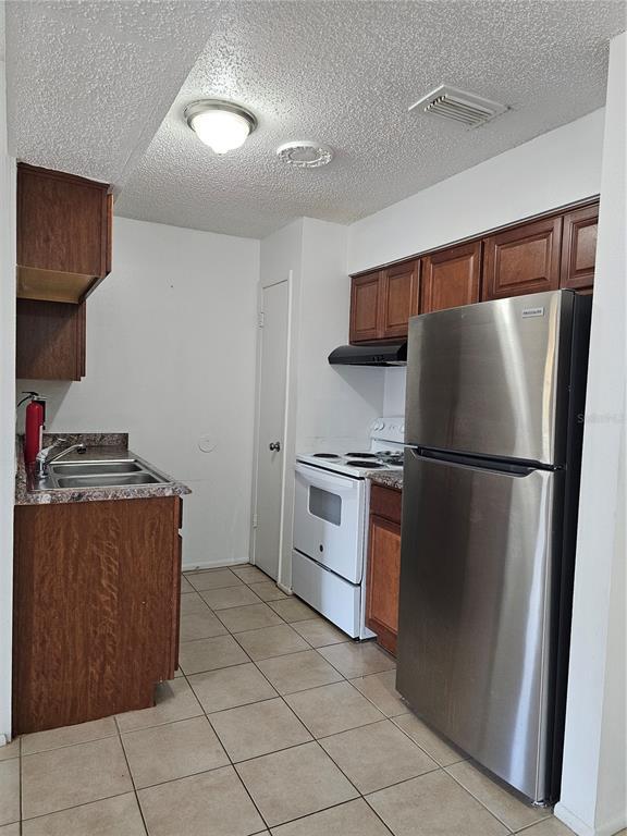 Building Photo - 247 Thorntree Pl