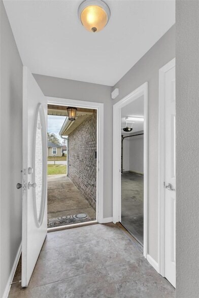 Building Photo - 115 Brunswick Ln