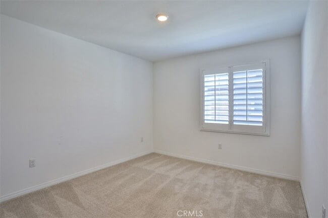 Building Photo - 7419 Olive Grv St