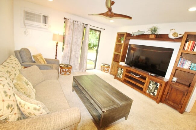 Building Photo - F-104 Kihei Shores Furnished 2 bed/2 full ...
