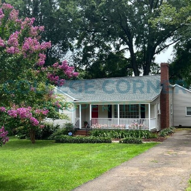 Building Photo - 1226 Brookwood Dr