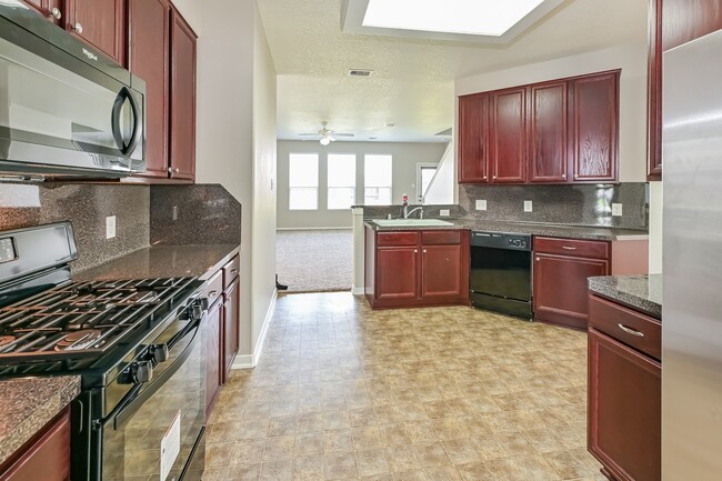 Building Photo - 9615 Barr Spring Dr