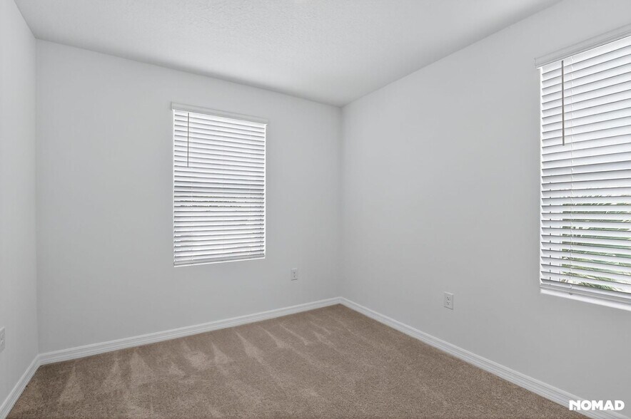 Building Photo - 316 Riverfront Wy