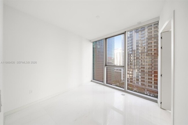 Building Photo - 300 Biscayne Blvd Way