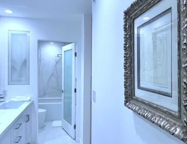 Building Photo - 11645 Montana Ave