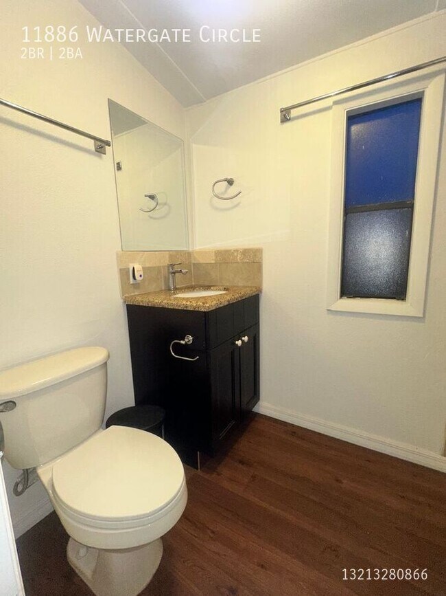 Building Photo - 11886 Watergate Cir