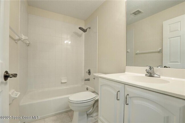 Building Photo - 8626 102nd Ct