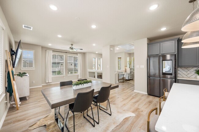 Building Photo - 15850 Black Grouse Dr