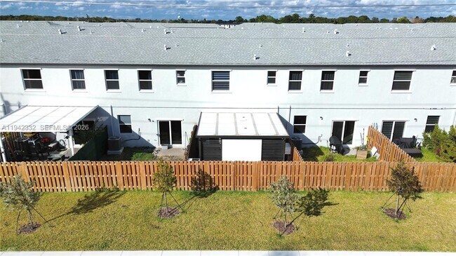 Building Photo - 17910 SW 359 Ter