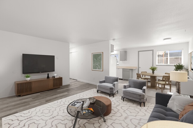 Building Photo - 708 Water St