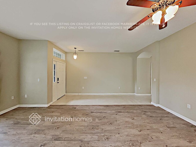 Building Photo - 612 Ashwell Ct