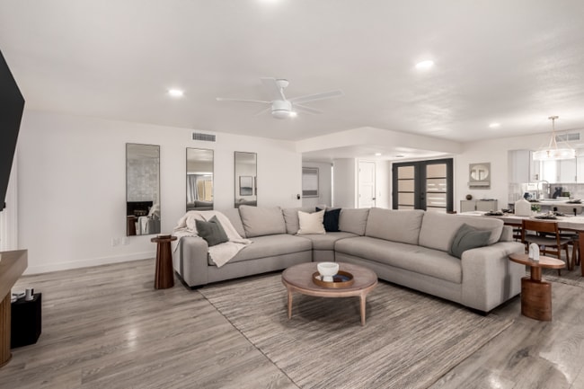 Building Photo - 26007 S Cedarcrest Dr