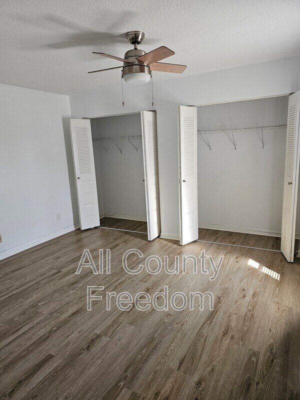 Building Photo - 7572 Courtyard Run E