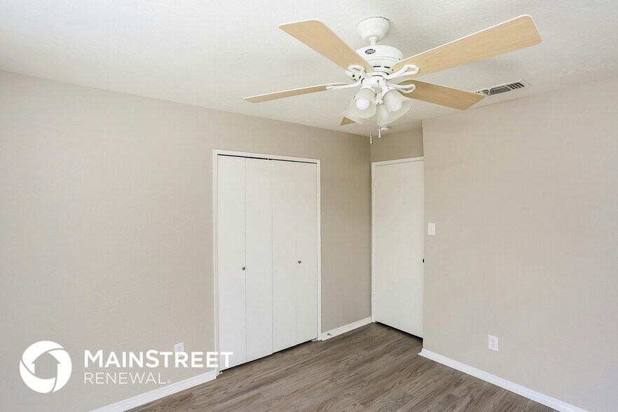 Building Photo - 2122 Stockton Trail