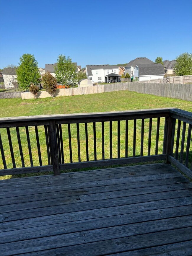 Building Photo - Charming 4BR House in Clarksville