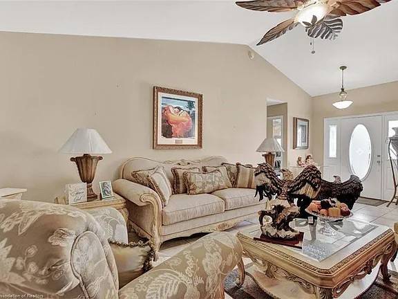 Building Photo - 7120 Coral Ridge Rd