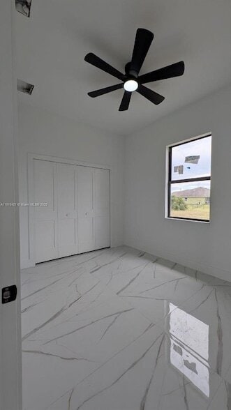 Building Photo - 3302 E 18th St