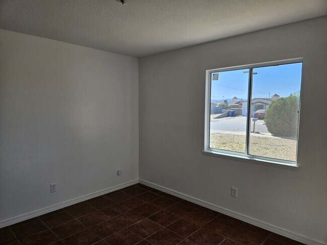 Building Photo - Great home in east El Paso