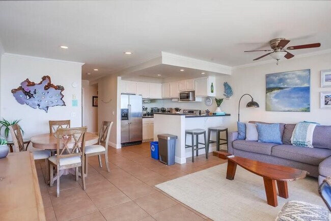 Building Photo - 190 Del Mar Shores Terrace