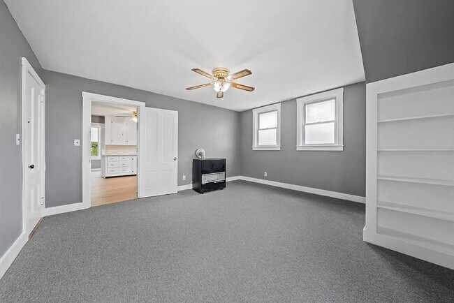 Building Photo - 84 Tremont St