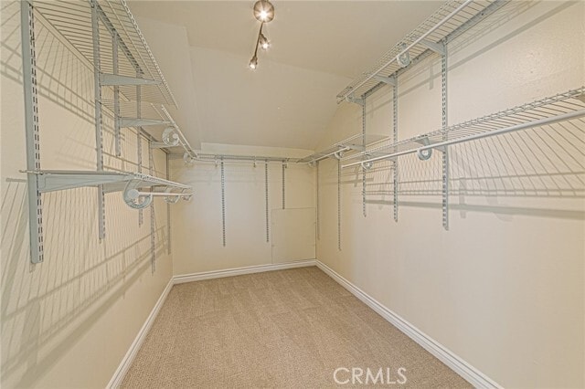 Building Photo - 670 S Oakhaven Ave