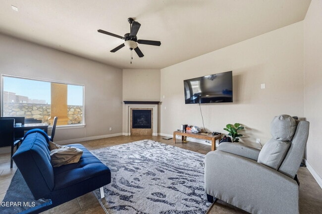 Building Photo - 3645 Almond Beach Dr