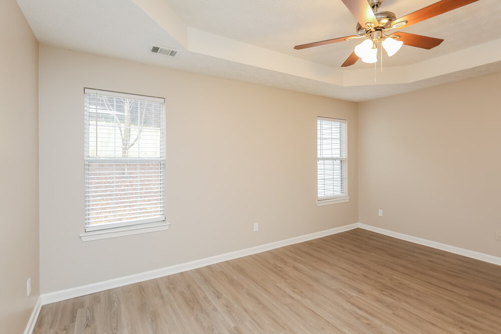 Building Photo - 2167 Mulberry Ln