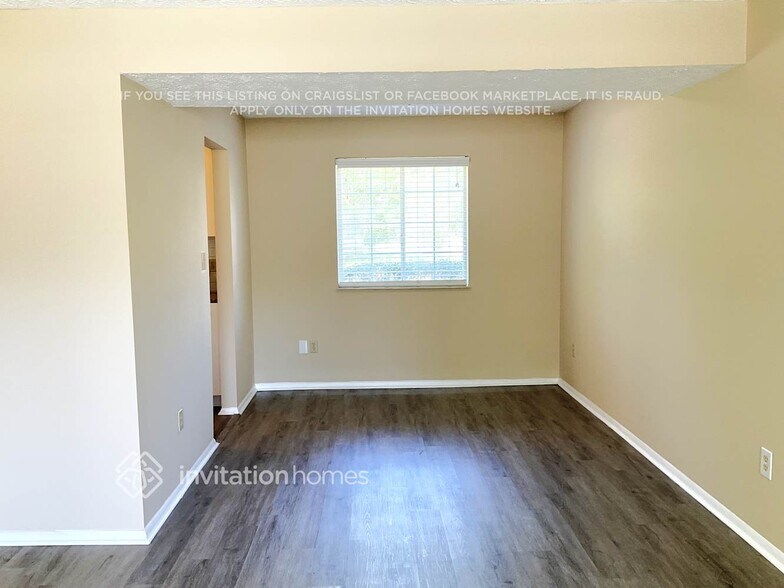 Building Photo - 2647 Morgan Lake Dr NE