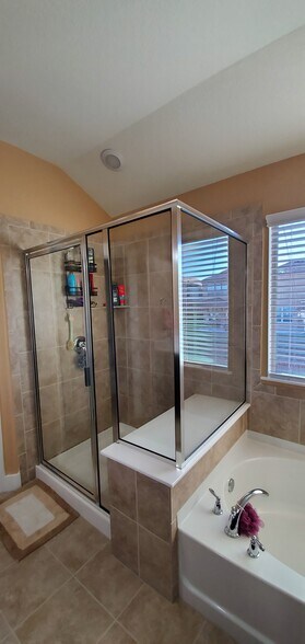 Building Photo - 16108 Nightshade St