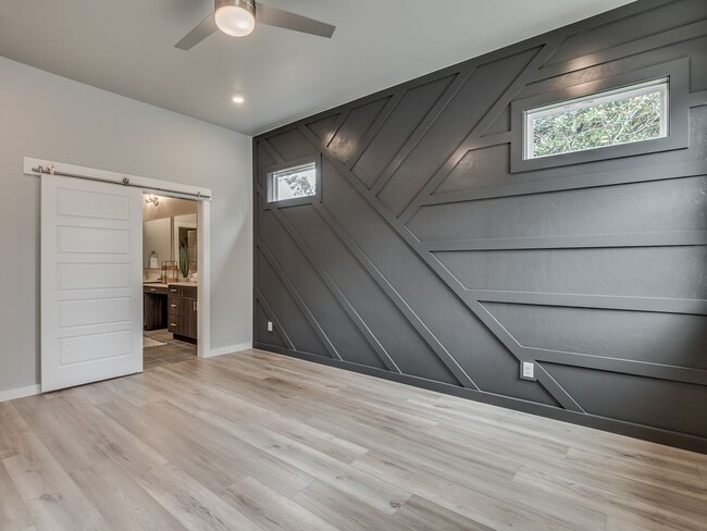 Building Photo - Spacious 4-Bedroom Home with Thoughtful De...