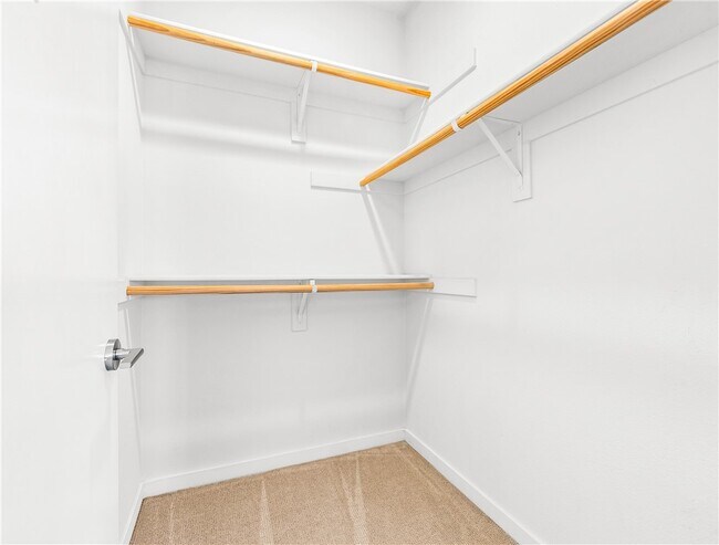 Building Photo - 706 Colorado Cir