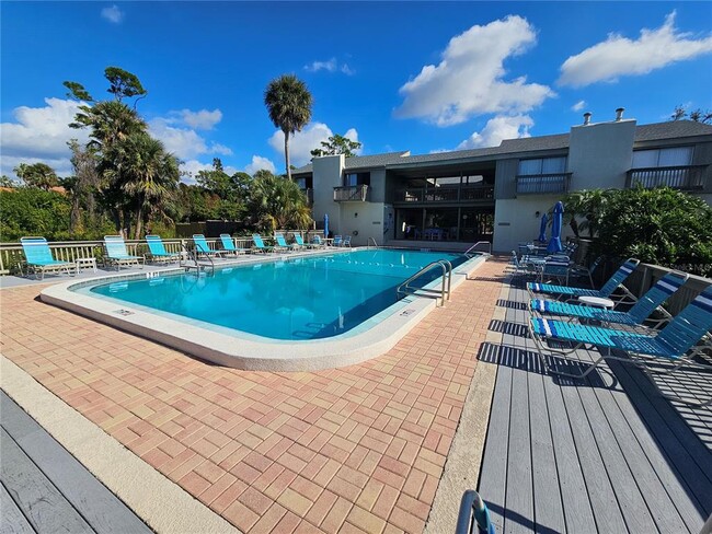 Building Photo - 137 Woodland Pl