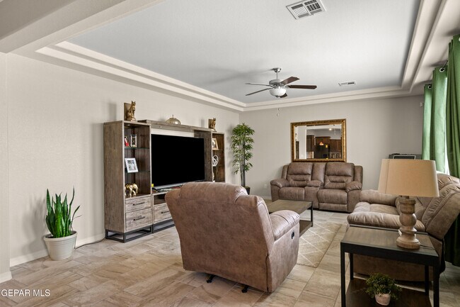 Building Photo - 12776 Hidden Edge Dr