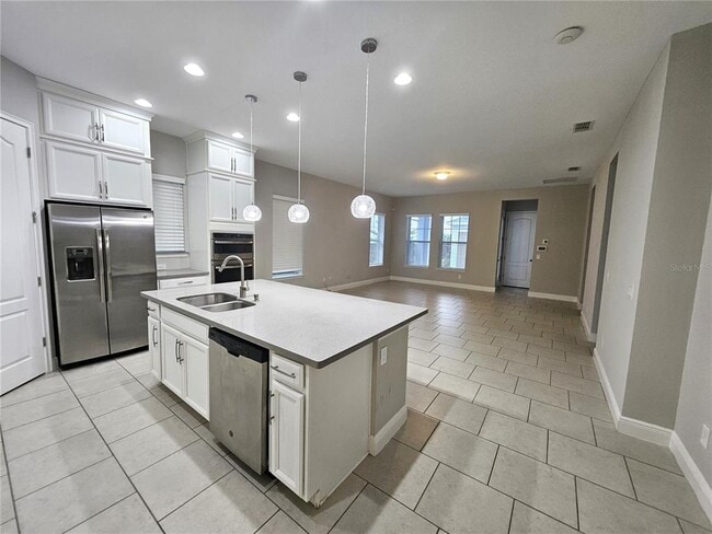 Building Photo - 7952 Nemours Pkwy