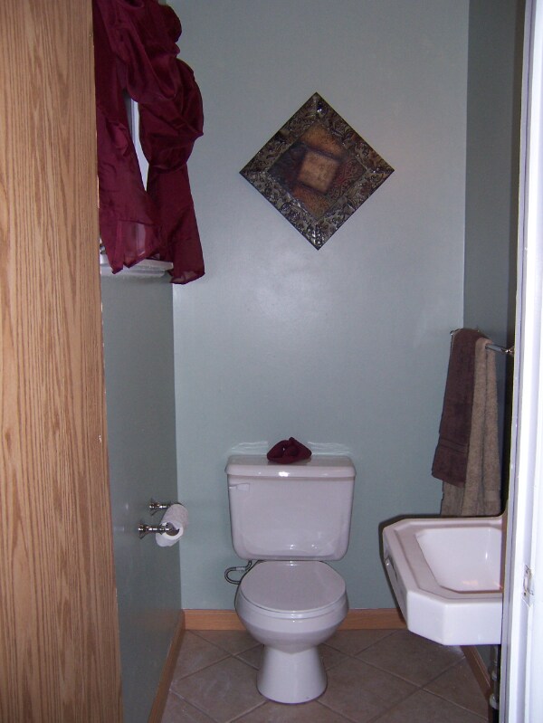 Building Photo - 2897 S 3050 W