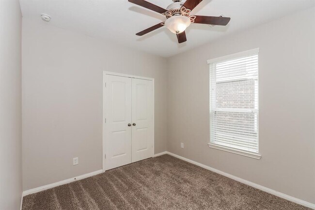 Building Photo - 20126 Galena Falls Dr