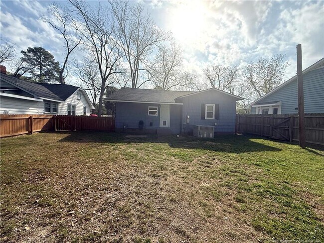 Building Photo - 417 Park Ave