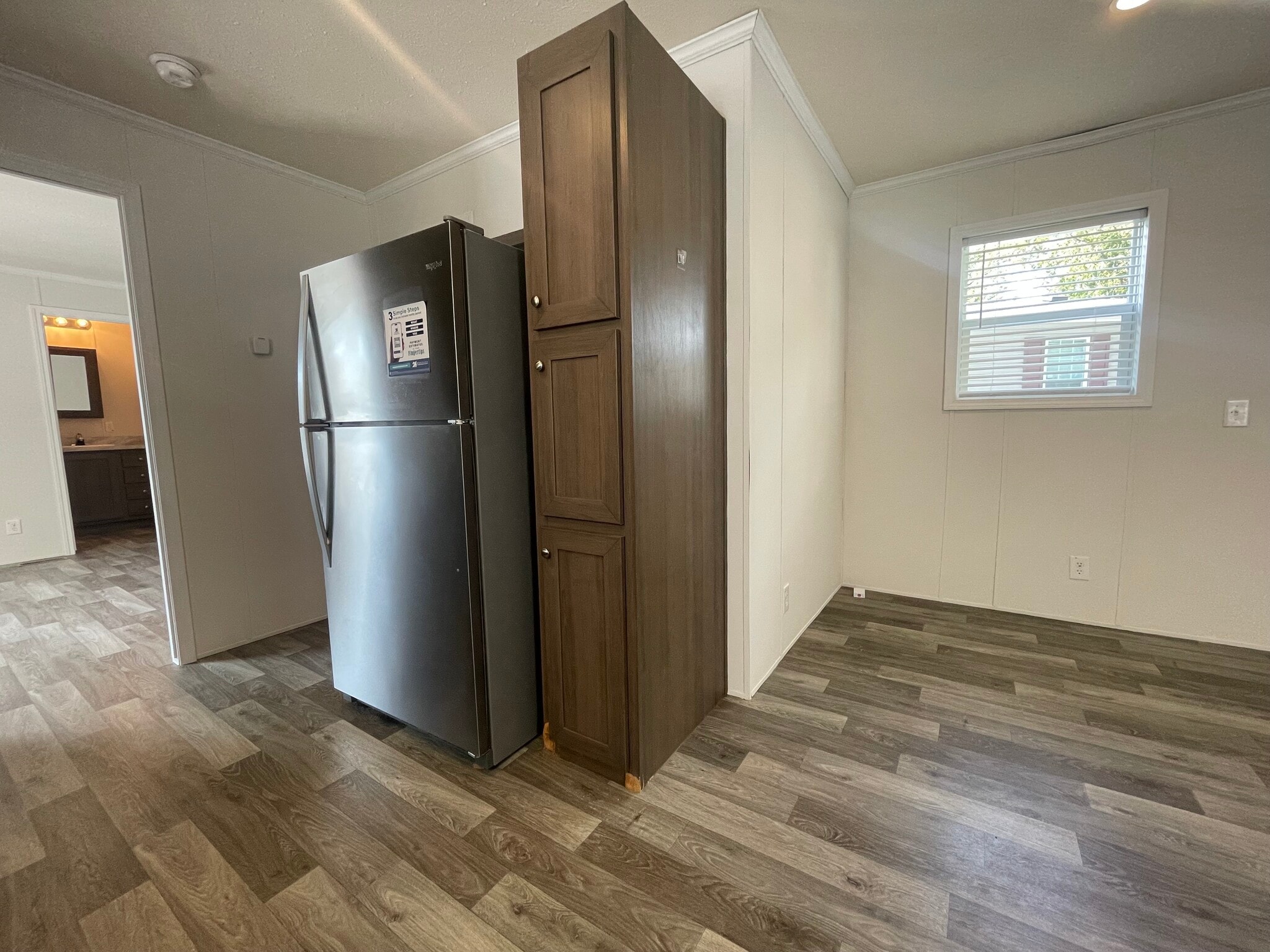 Building Photo - 15862 Villaire Ave