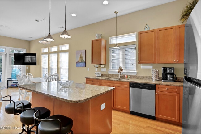 Building Photo - 1218 Bowfin Ln