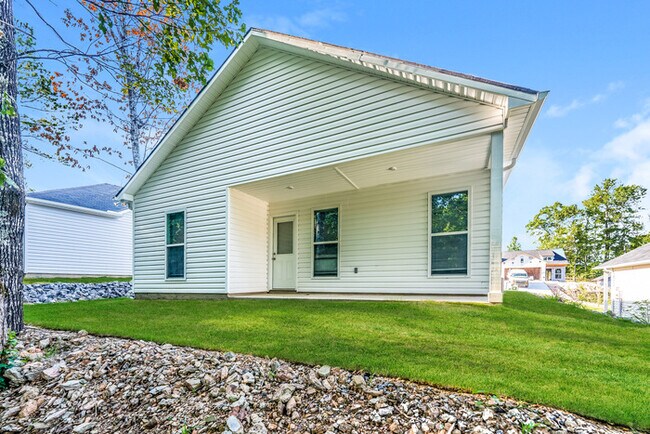 Building Photo - Inviting 3-Bedroom Home in Odenville, AL