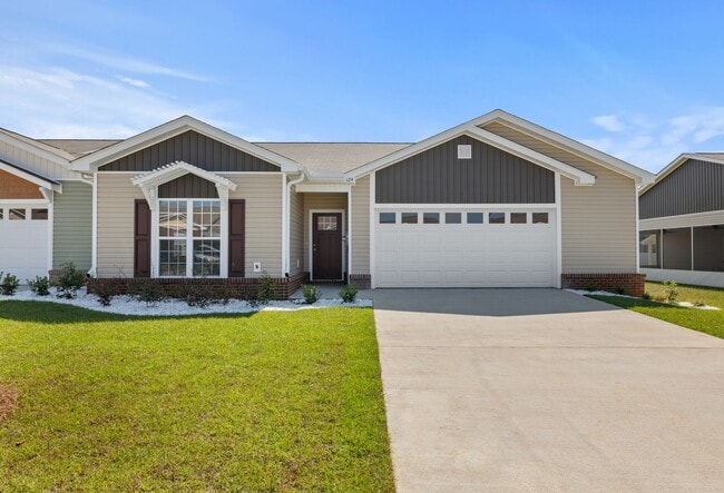 Building Photo - Stunning Newer Townhouse