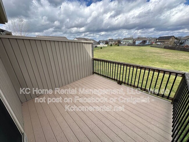 Building Photo - 10536 Kane Dr