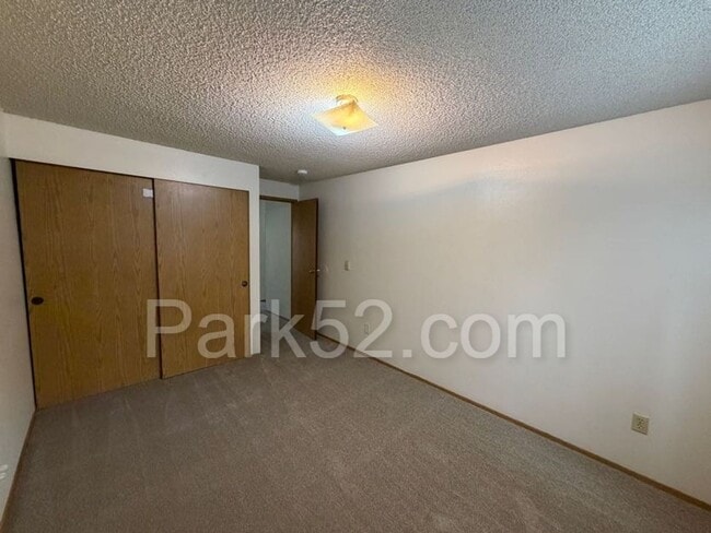 Building Photo - 1/2 Off First Full Month's Rent! Lower Level 2 Bedroom 1 Bathroom Apartment