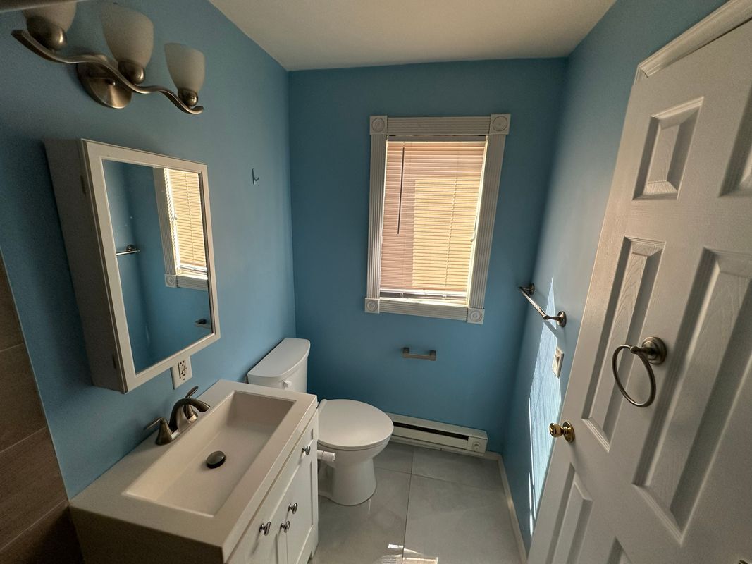 Building Photo - 14 Hilltop Terrace